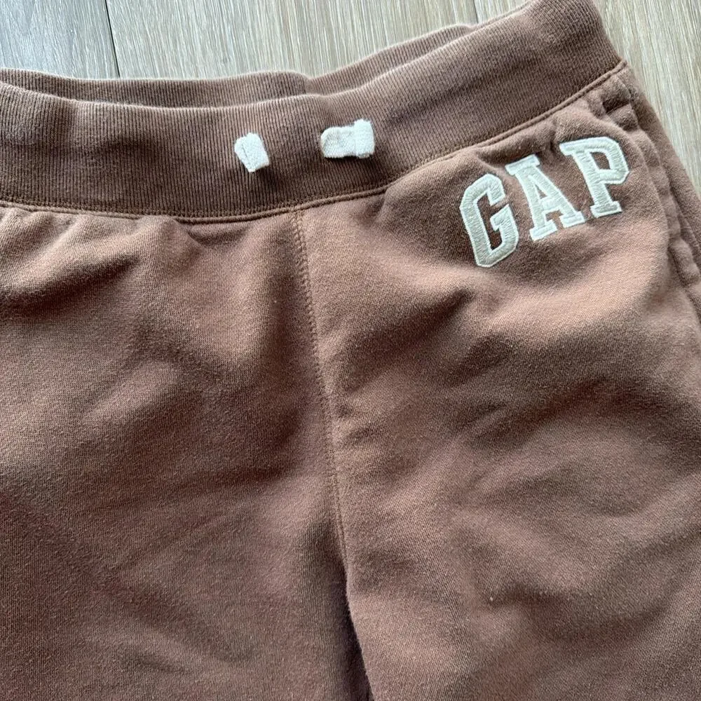 Brown gap sweatpants with white